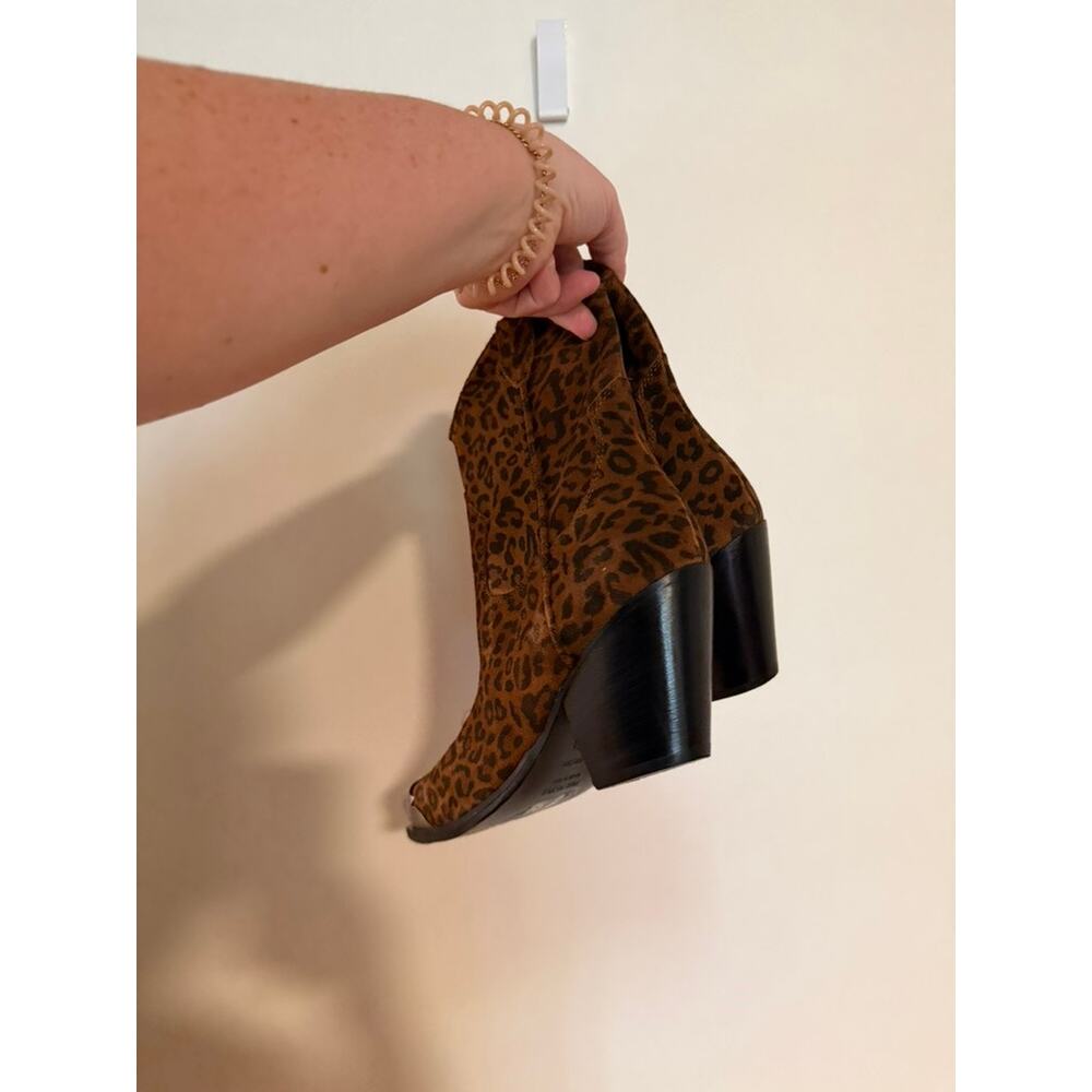 Free People Brayden Western Boots, Leopard Suede, NWOT, Size 38 1/2 - Picture 4 of 5